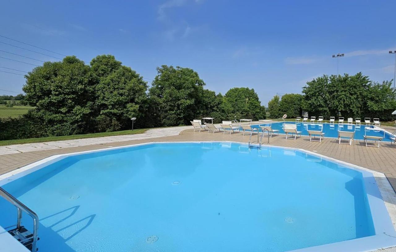 Wendy Apartment- Twobedroom & Pool & Parkprivatefree & Sports Desenzano del Garda Ngoại thất bức ảnh