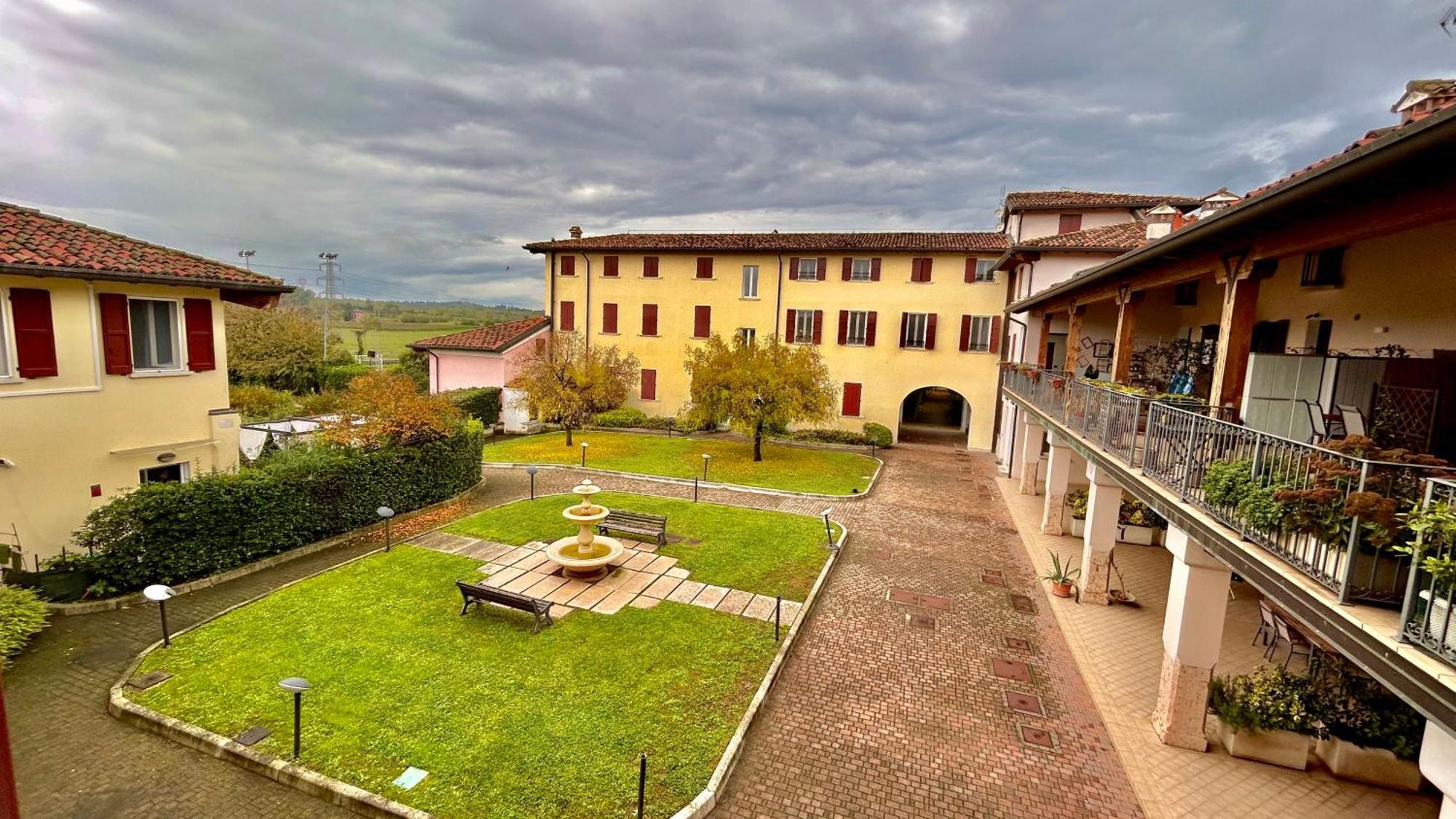 Wendy Apartment- Twobedroom & Pool & Parkprivatefree & Sports Desenzano del Garda Ngoại thất bức ảnh