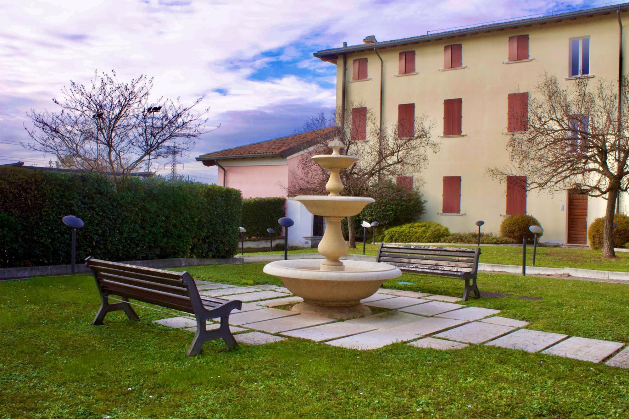 Wendy Apartment- Twobedroom & Pool & Parkprivatefree & Sports Desenzano del Garda Ngoại thất bức ảnh