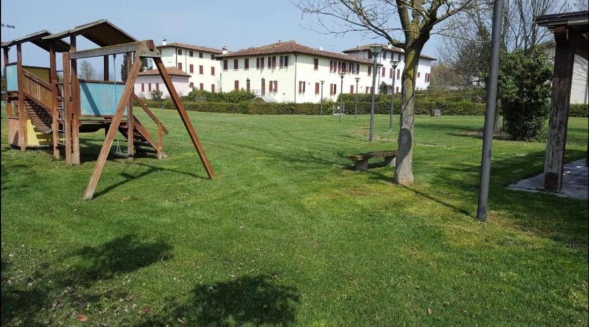 Wendy Apartment- Twobedroom & Pool & Parkprivatefree & Sports Desenzano del Garda Ngoại thất bức ảnh